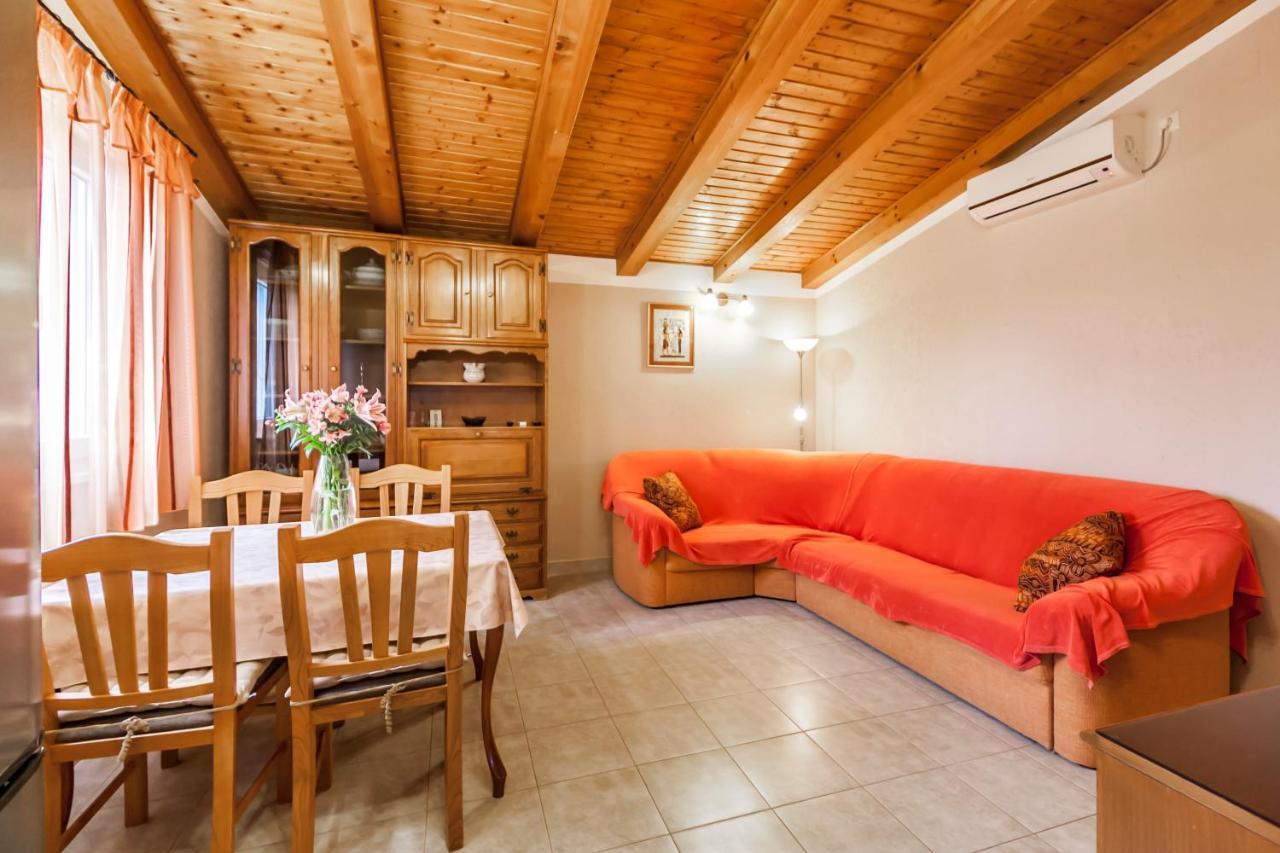 Holiday Home Lana Labin  Dış mekan fotoğraf